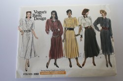 2362 VOGUE SHORT - LONG SLEEVE COLLAR TUCK TOP, SKIRT LENGTHS PATTERN 16